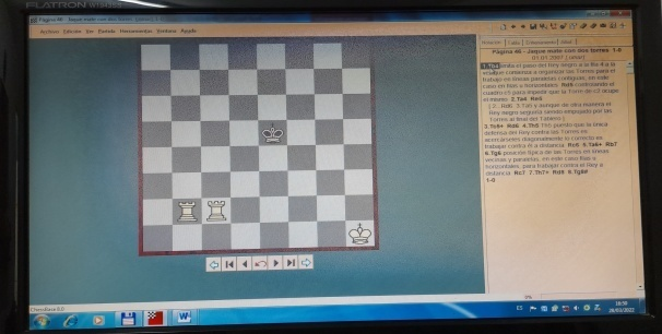Imagen del libro de texto en formato Chessbase